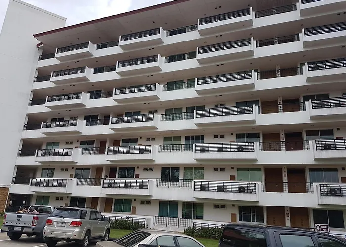 Seaview Condo B63