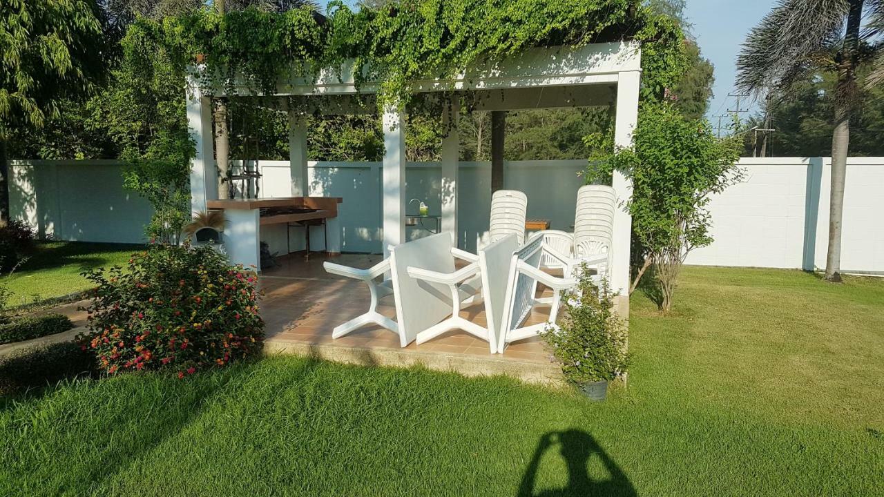 Seaview B63